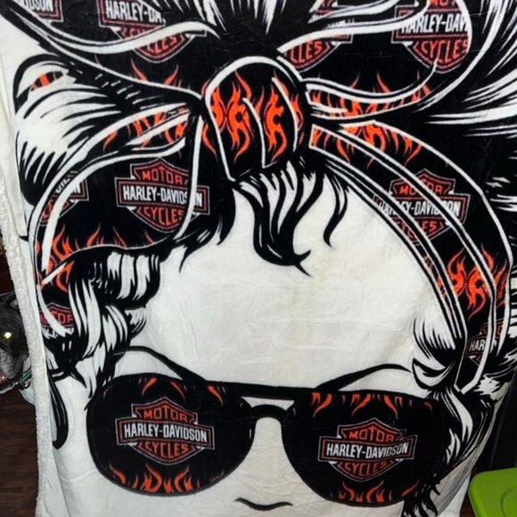Biker Chick Fleece Throw Blanket - 60" x 70" - Harley Davidson - Picture 2 of 3